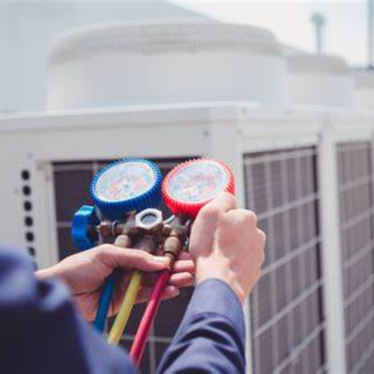 How to Choose the Right Electrician in Hyderabad